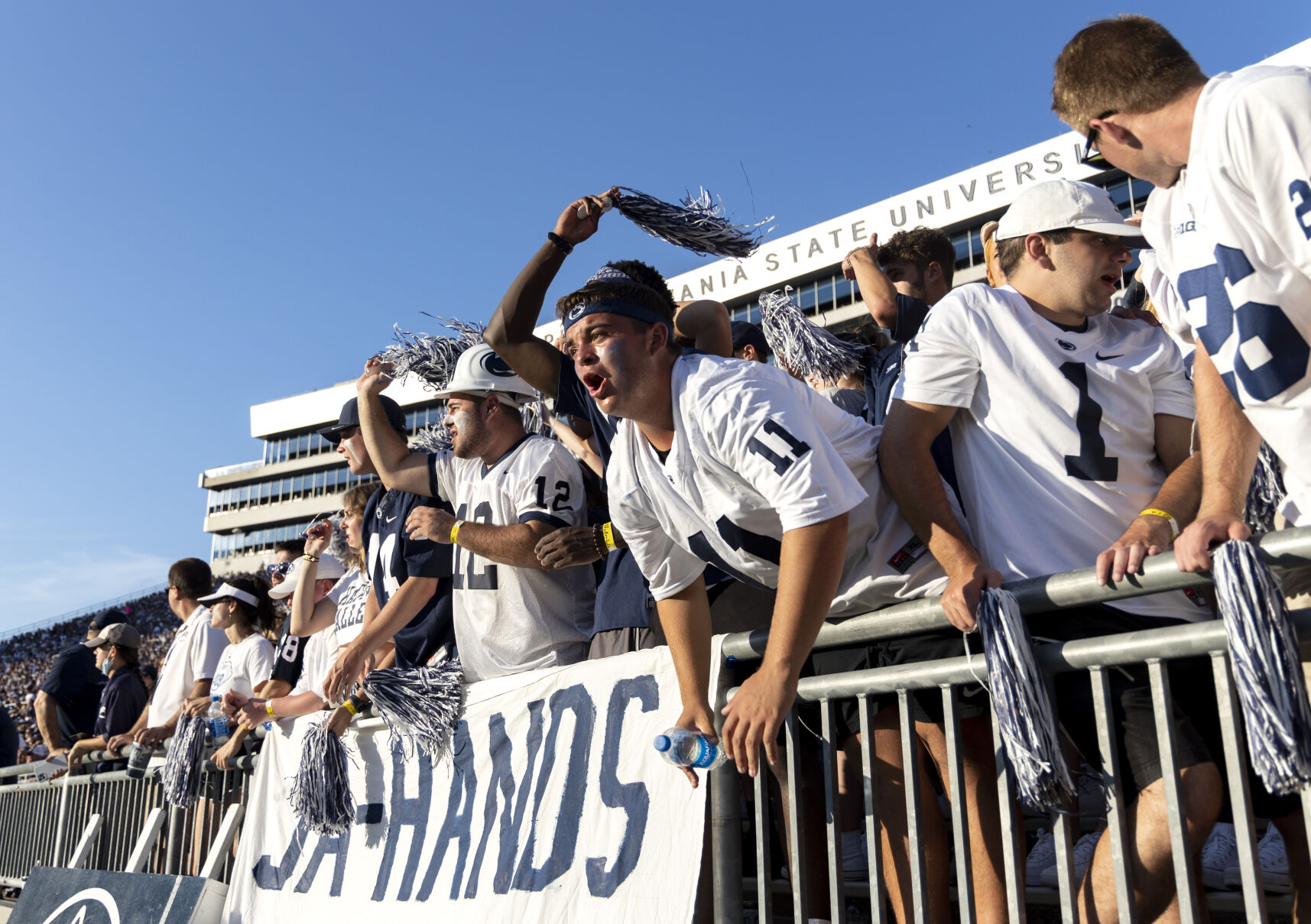 Penn State football vs. Ball State, students cheering